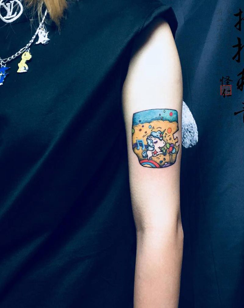爱蹦迪爱喝酒爱奶茶的独角兽纹身图片_手臂水彩点刺纹身图案