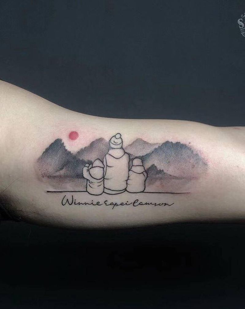 家纹身图片_手臂手部水墨几何线条纹身图案