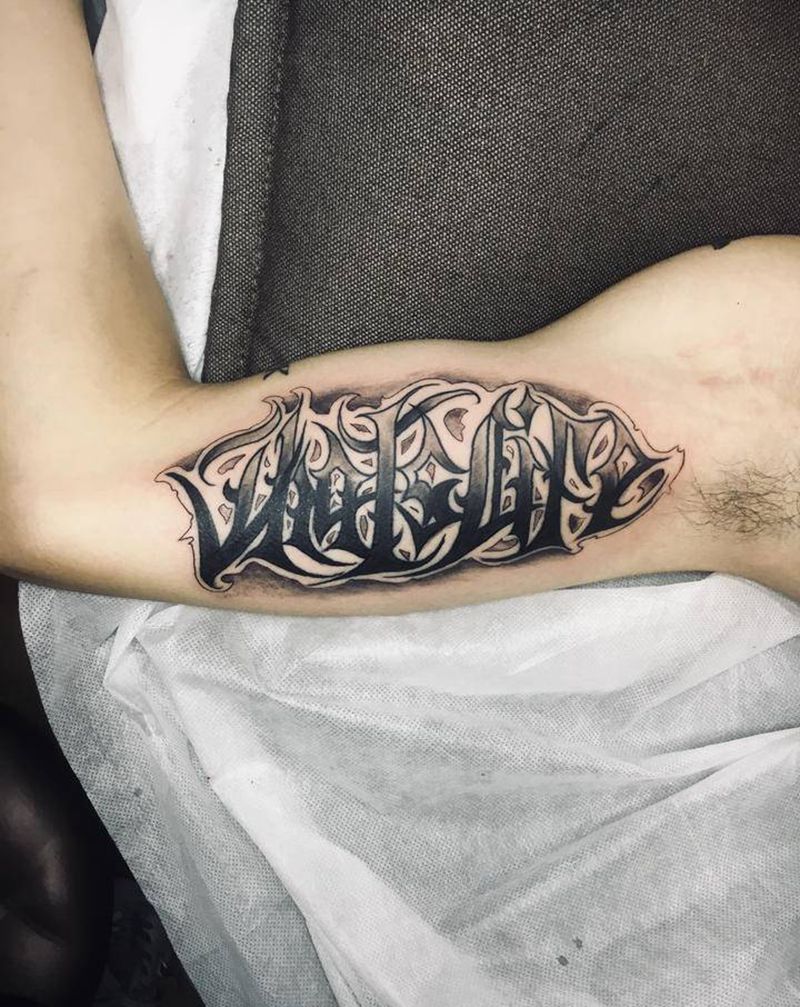 花体纹身图片_手部纹身图案