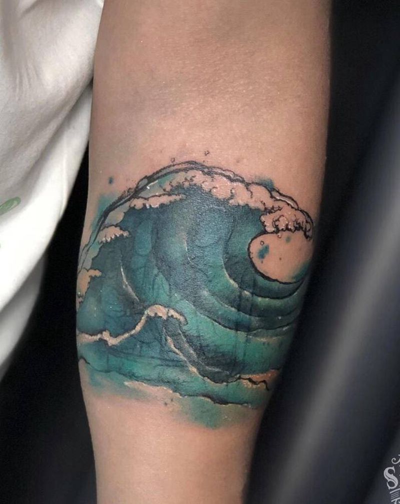 水浪(遮盖)纹身图片_手臂水彩臂环海浪纹身图案
