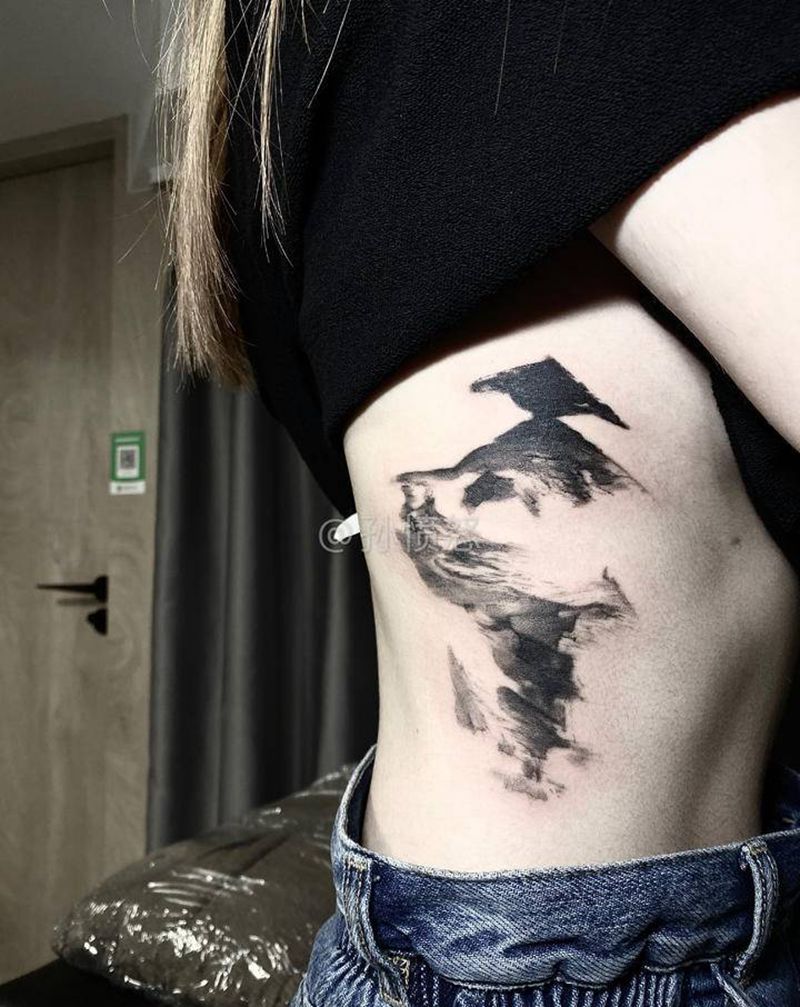 # 江纹身图片_腰部水墨纹身图案