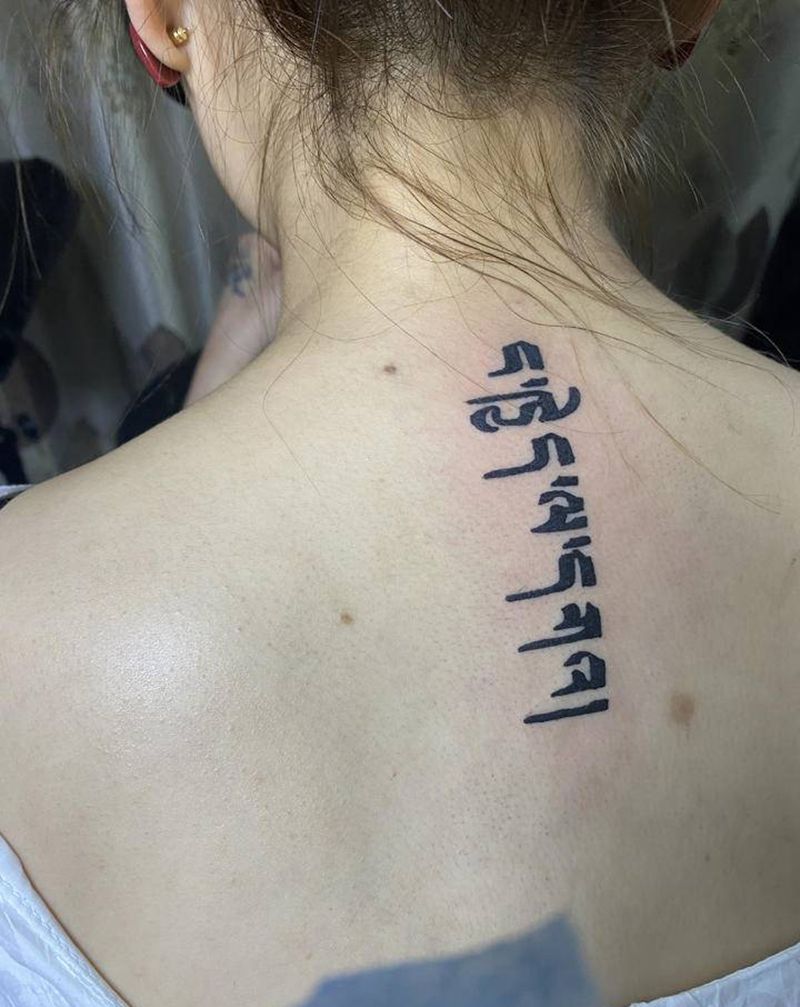 …纹身图片_背部纹身图案