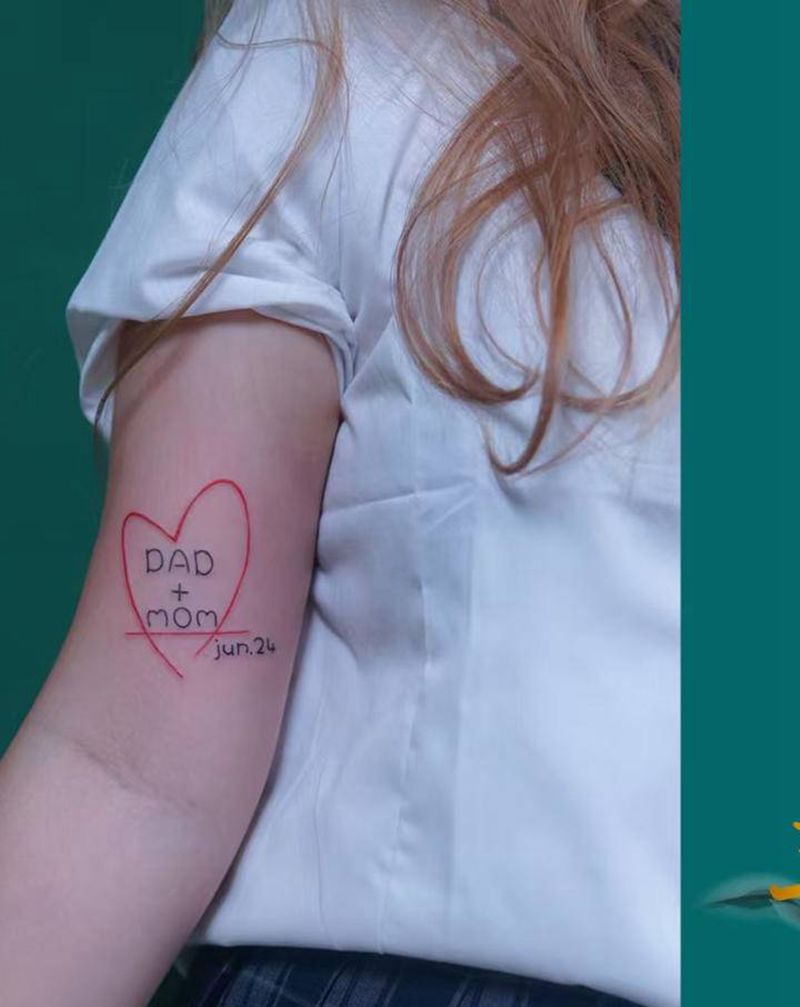 小清新纹身图片_手部点刺纹身图案