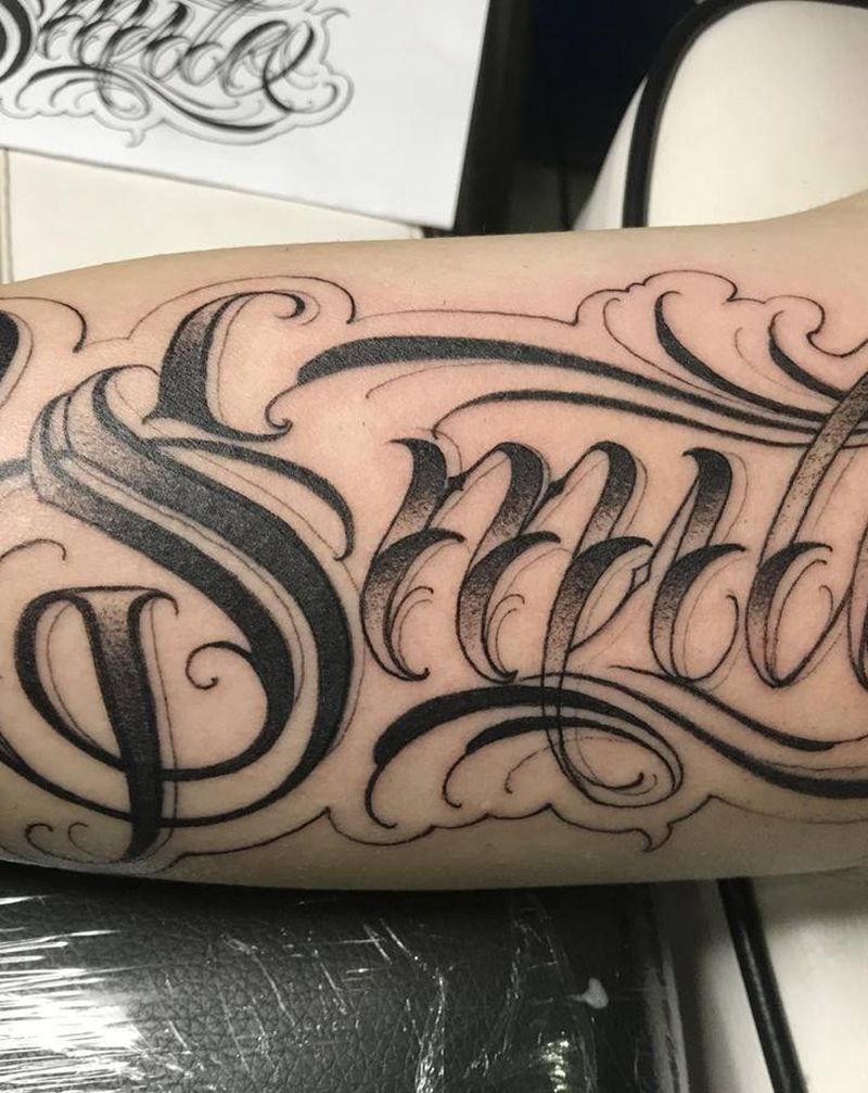 Smile纹身图片_花体字纹身图案
