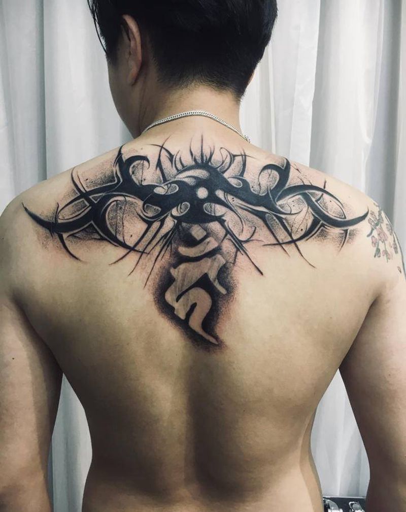 修改图腾纹身图片_背部纹身图案