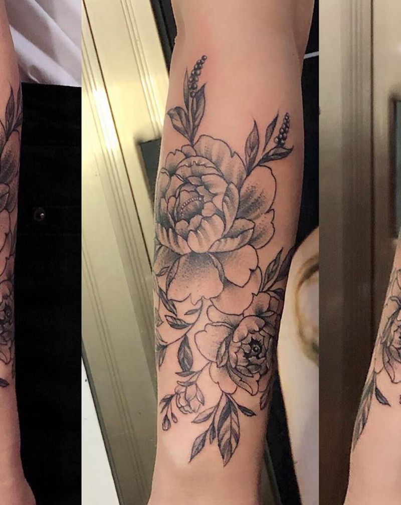 素花纹身图片_手臂手部点刺纹身图案