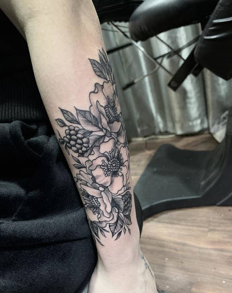 素花纹身图片_手部手臂点刺New School纹身图案