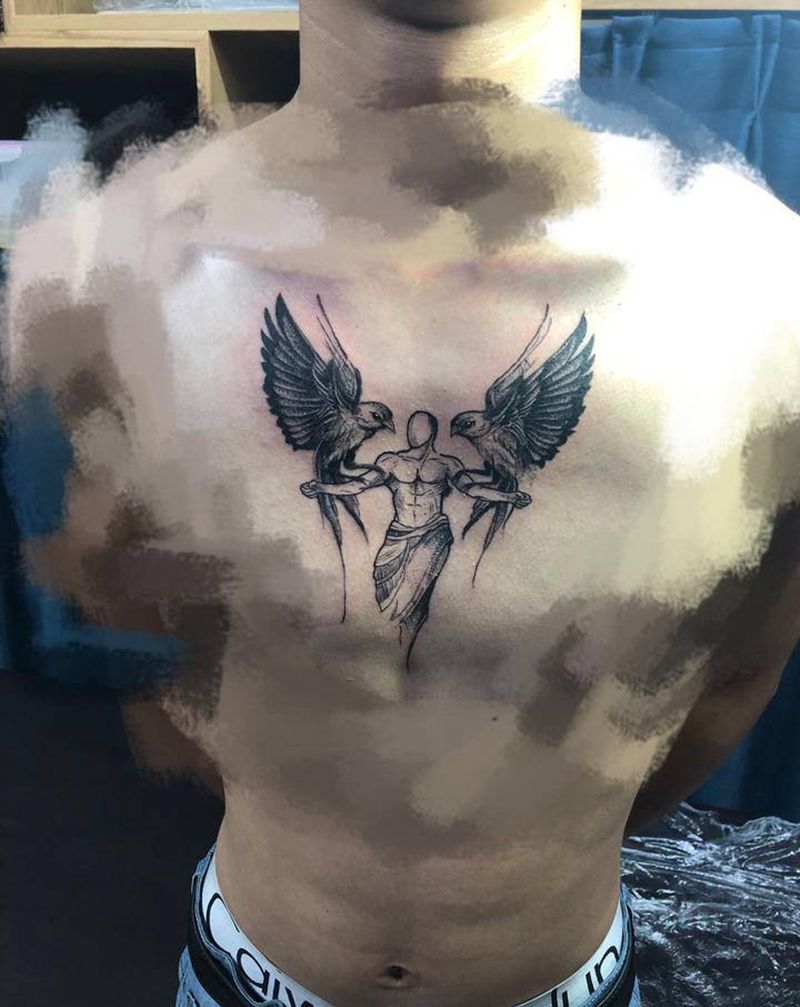 小图纹身图片_胸部几何点刺纹身图案