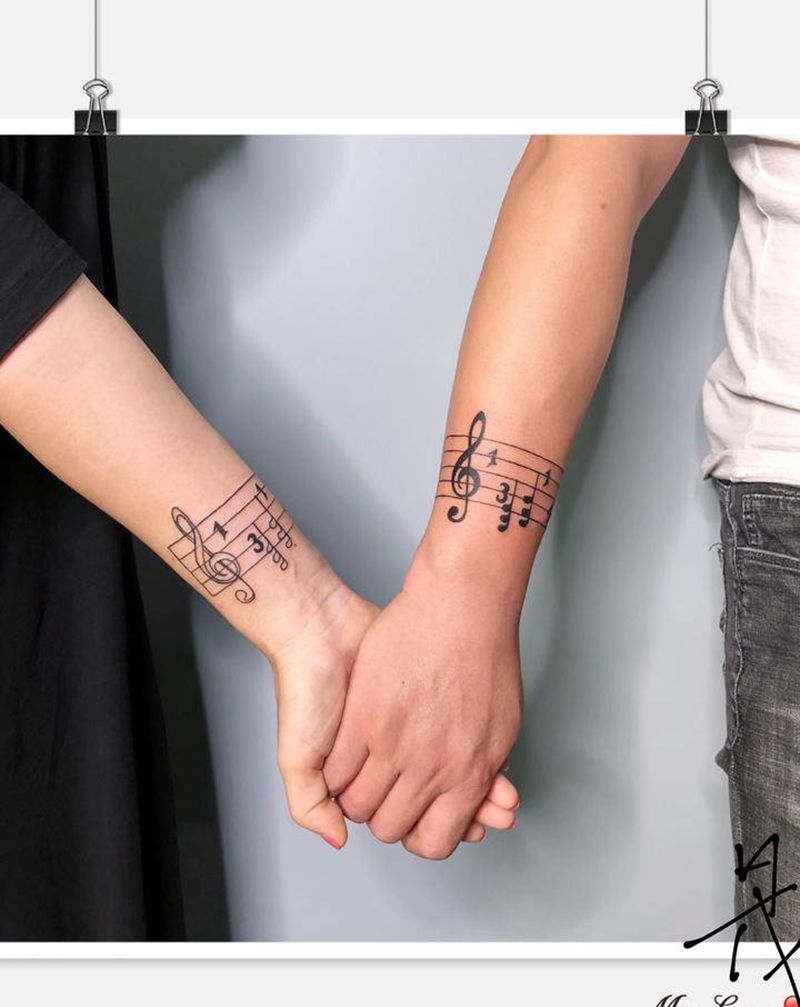 情侣图纹身图片_手部纹身图案