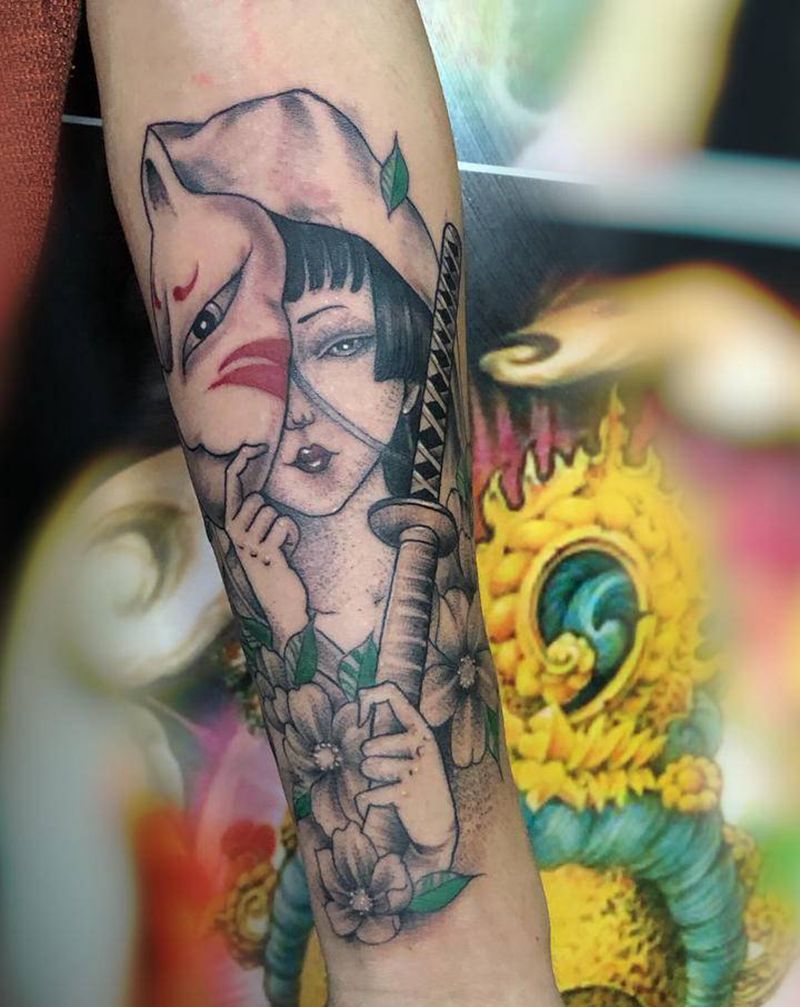 甩针疗法纹身图片_手部纹身图案