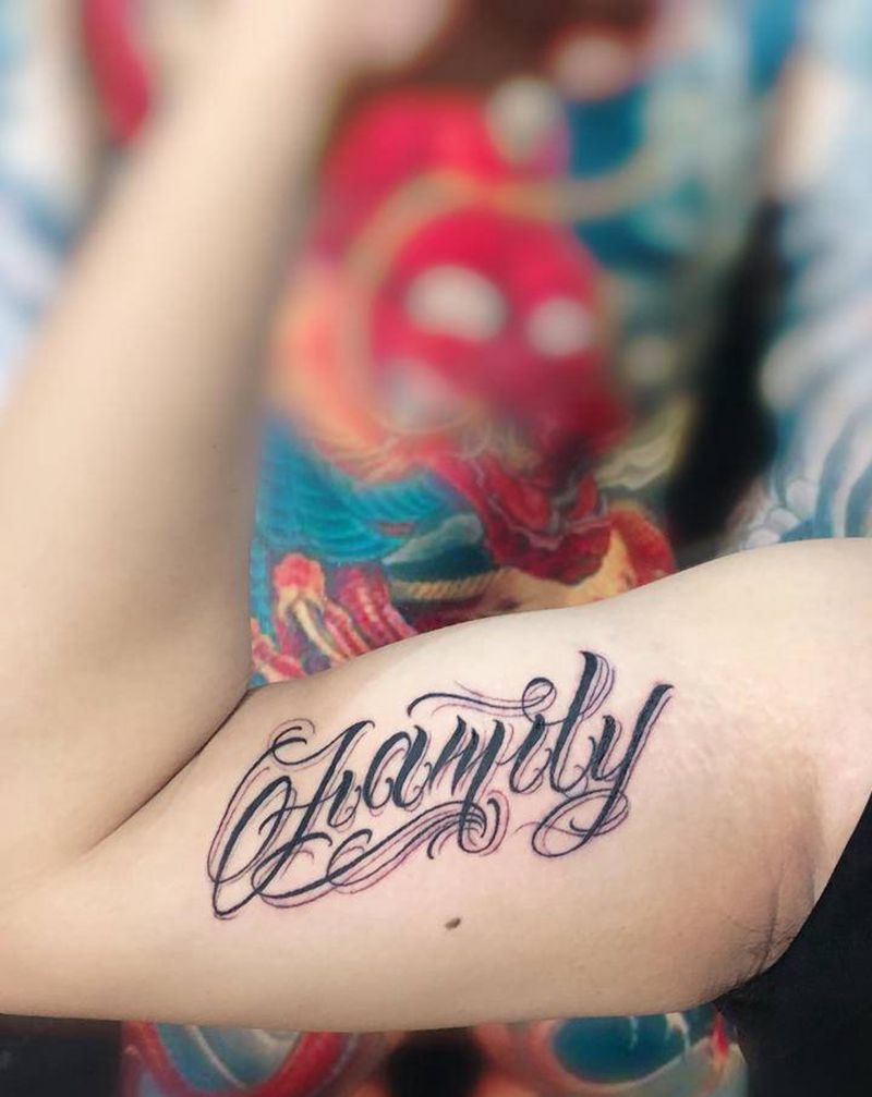 奇卡诺纹身图片_手臂花体字纹身图案