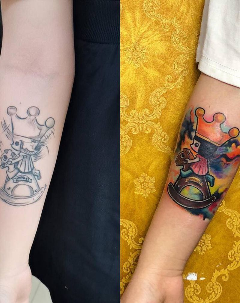 旧纹身遮盖纹身图片_手部水彩新传统纹身图案