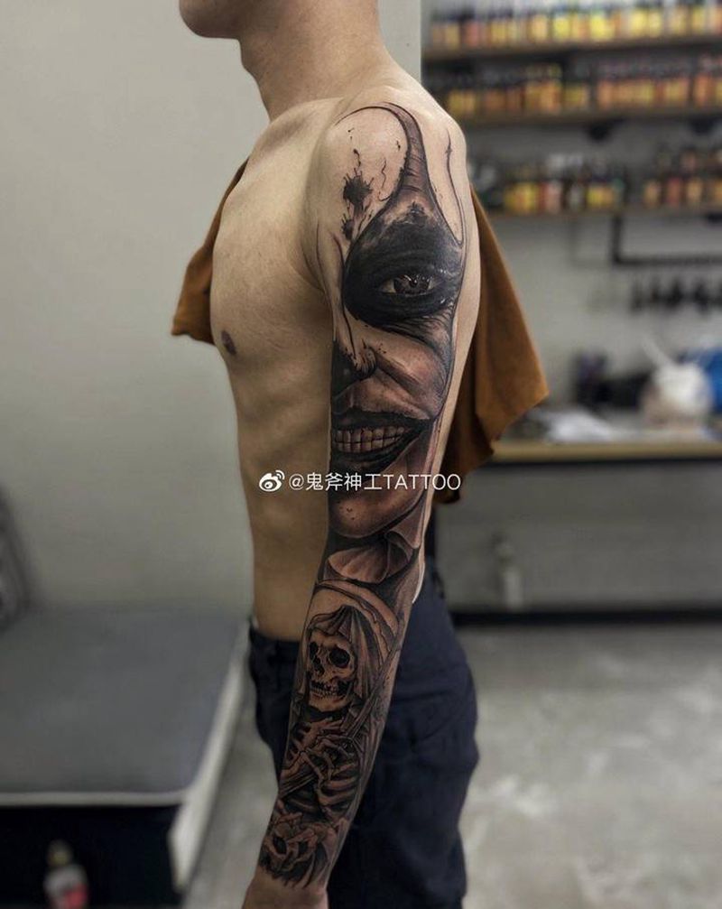 花臂纹身图片_手部欧美写实纹身图案