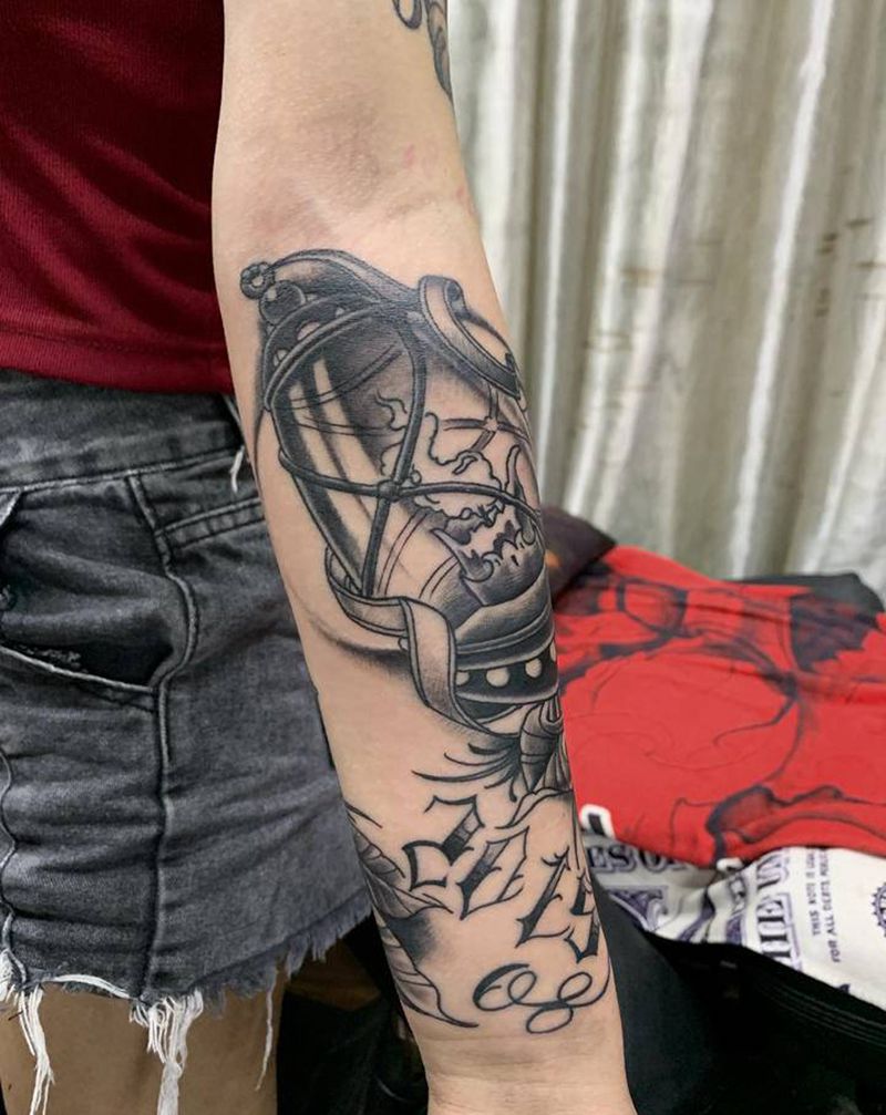 灯纹身图片_手部手臂Old SchoolNew School纹身图案