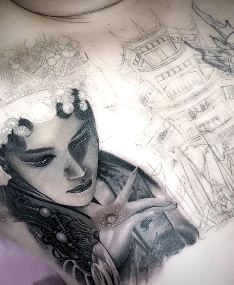 ⚜️进度过程⚜️纹身图片_胸部肩部欧美写实新传统花旦中国风京剧纹身图案