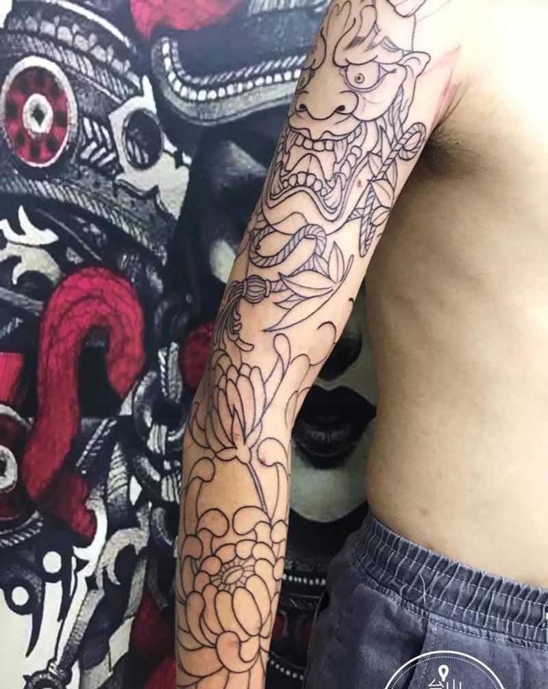 线条未完成纹身图片_手臂手部老传统纹身图案