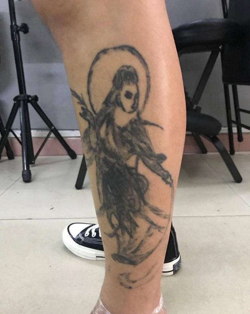 包小腿遮盖纹身图片_腿部老传统纹身图案