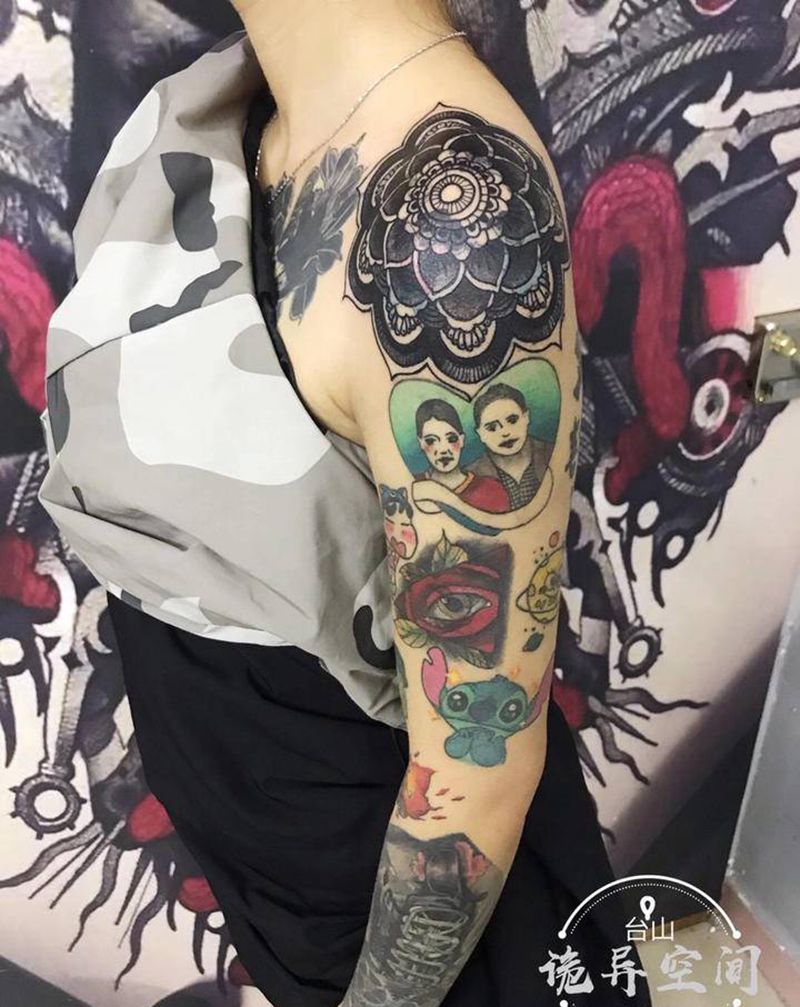 曼陀罗纹身图片_肩部Old School纹身图案