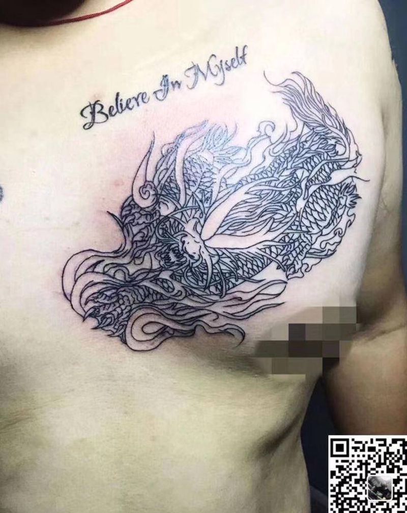 线条纹身图片_胸部纹身图案