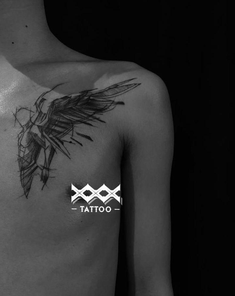 小作品纹身图片_胸部纹身图案