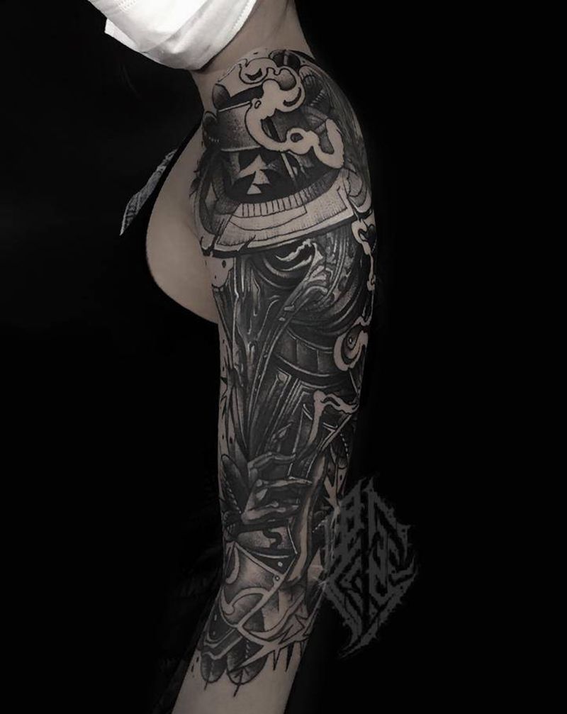 渡鸦纹身图片_手臂欧美写实纹身图案