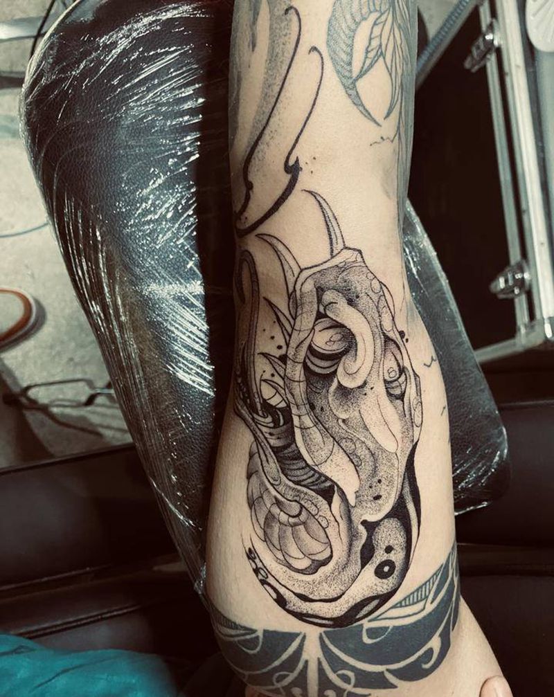 蛇头纹身图片_手臂纹身图案