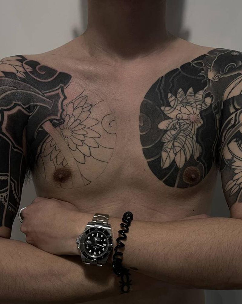 遮盖双胛纹身图片_手部胸部老传统纹身图案