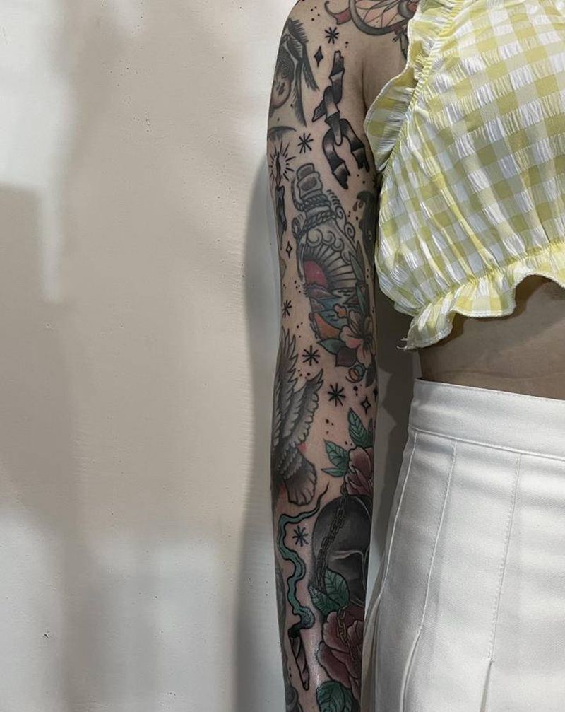 old school拼接g纹身图片_手部Old School纹身图案