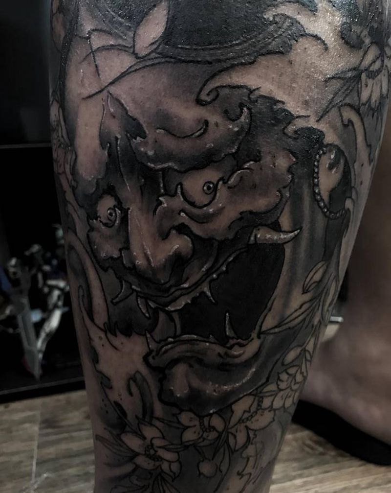 般若纹身图片_腿部新传统纹身图案