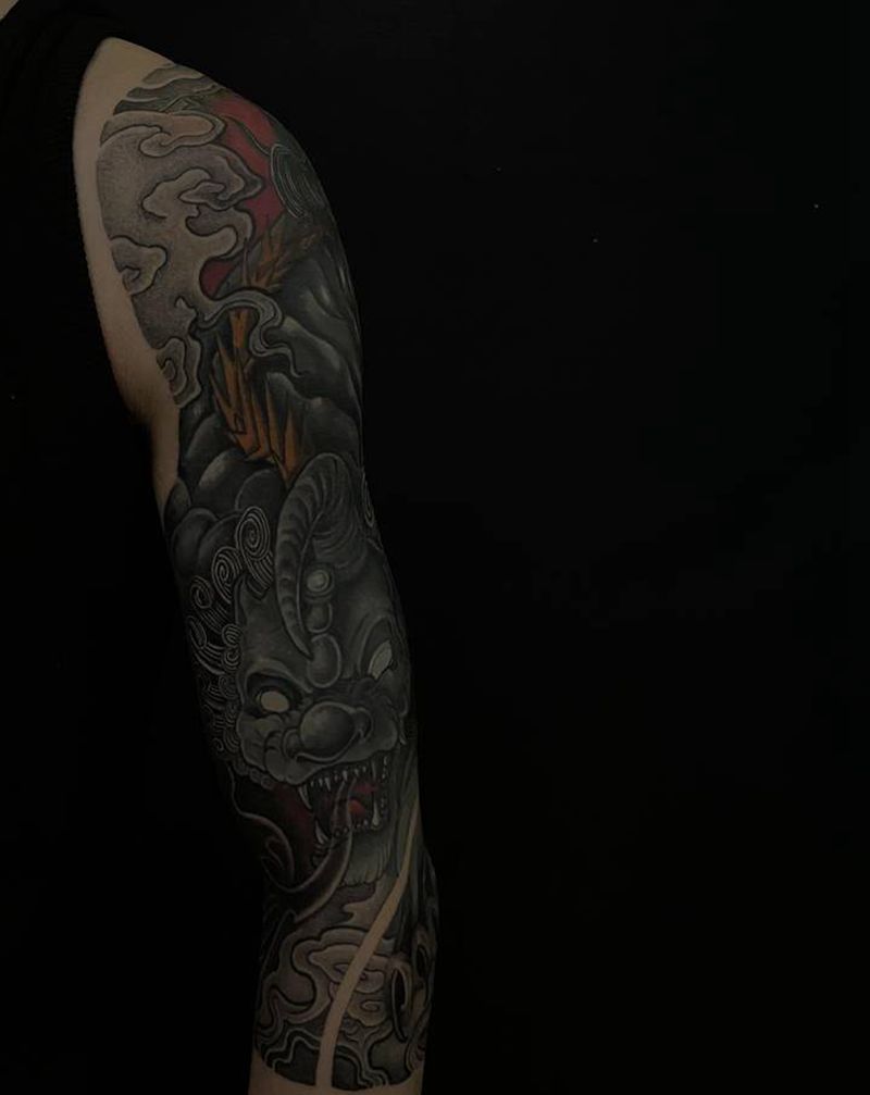 七分袖貔貅遮盖纹身图片_手臂新传统老传统纹身图案