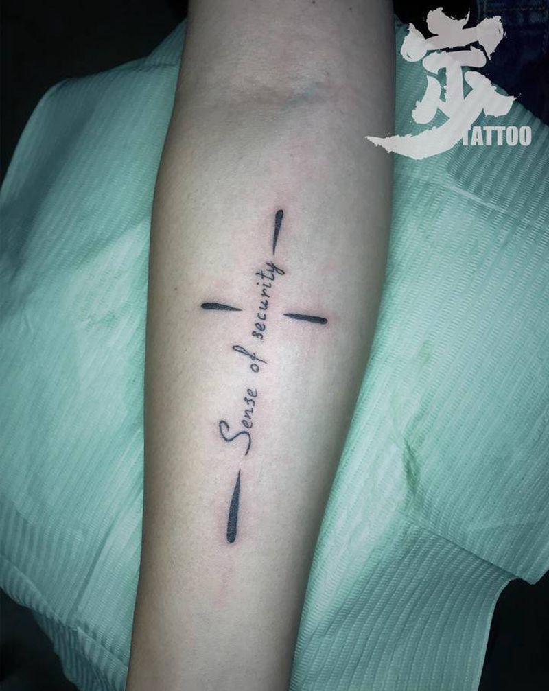 十字架纹身图片_手臂图腾几何纹身图案