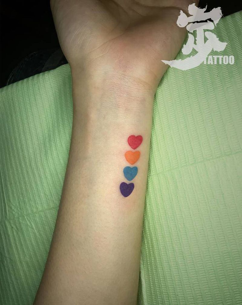 小爱心❤️纹身图片_手臂New School图腾纹身图案