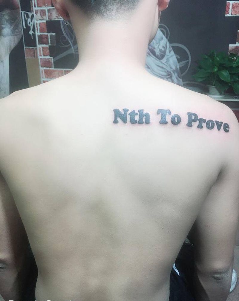 英文纹身图片_肩部英文纹身图案