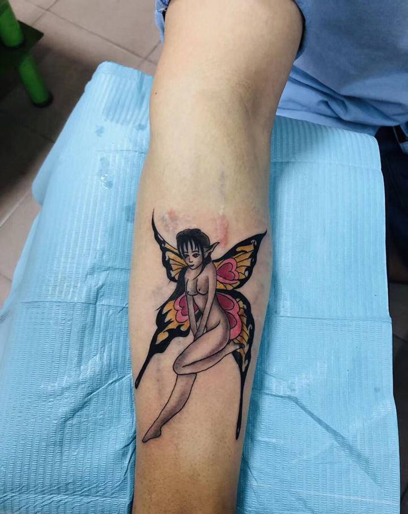 遮盖蝴蝶纹身图片_手臂Old SchoolNew School纹身图案