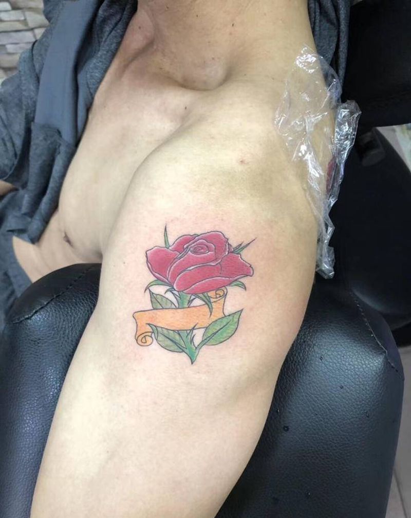 玫瑰花纹身图片_手臂New School纹身图案