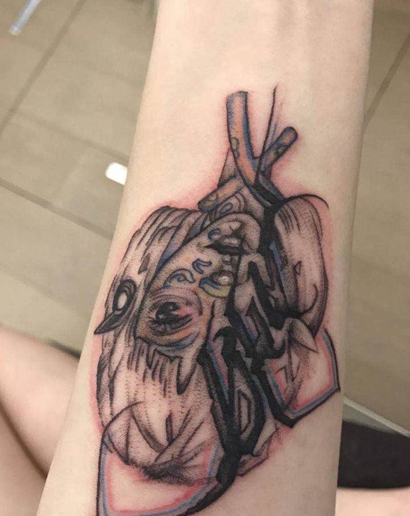 速写奇卡诺纹身图片_手臂点刺New School纹身图案