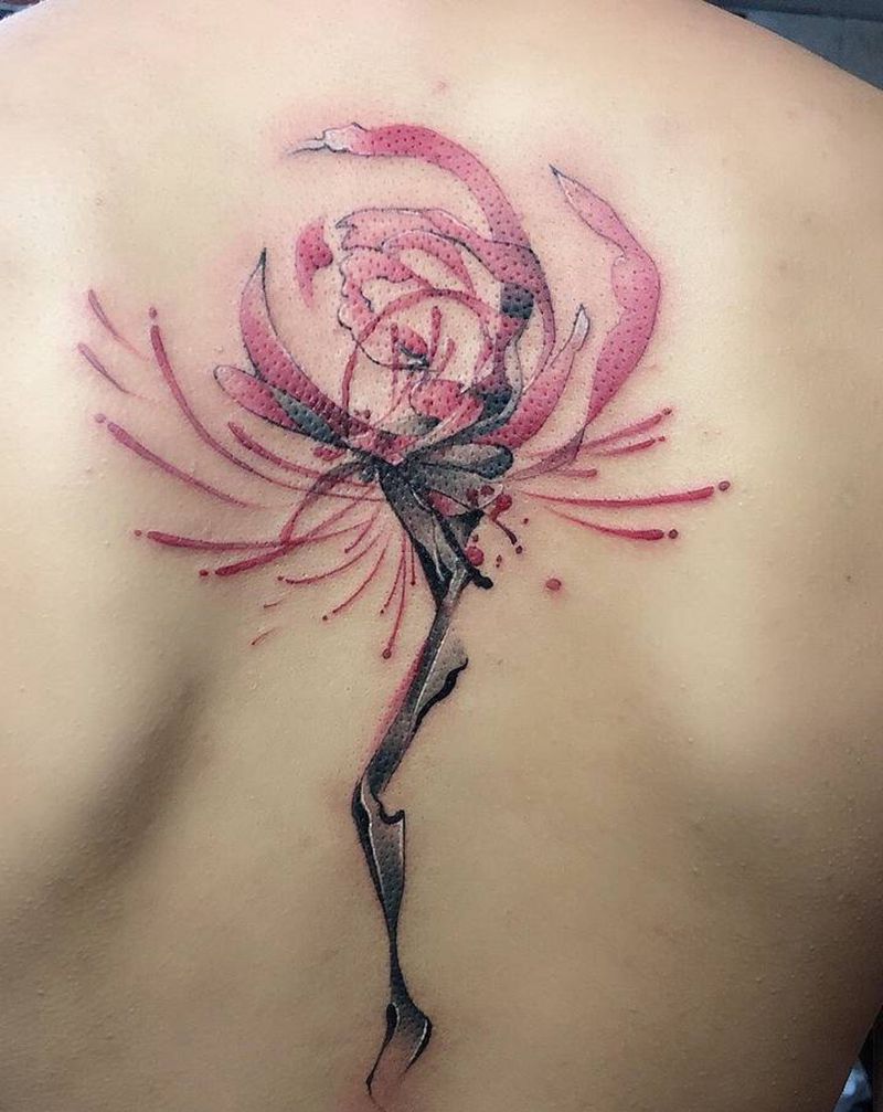 彼岸花纹身图片_背部水墨水彩纹身图案