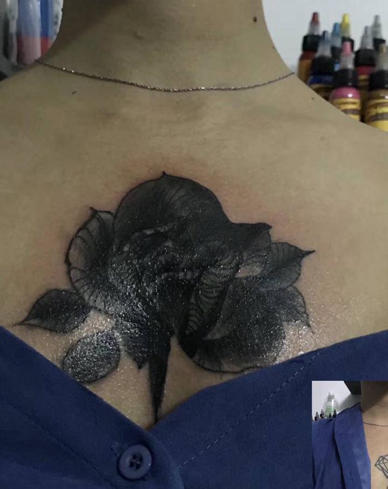遮盖作品.纹身图片_胸部暗黑纹身图案