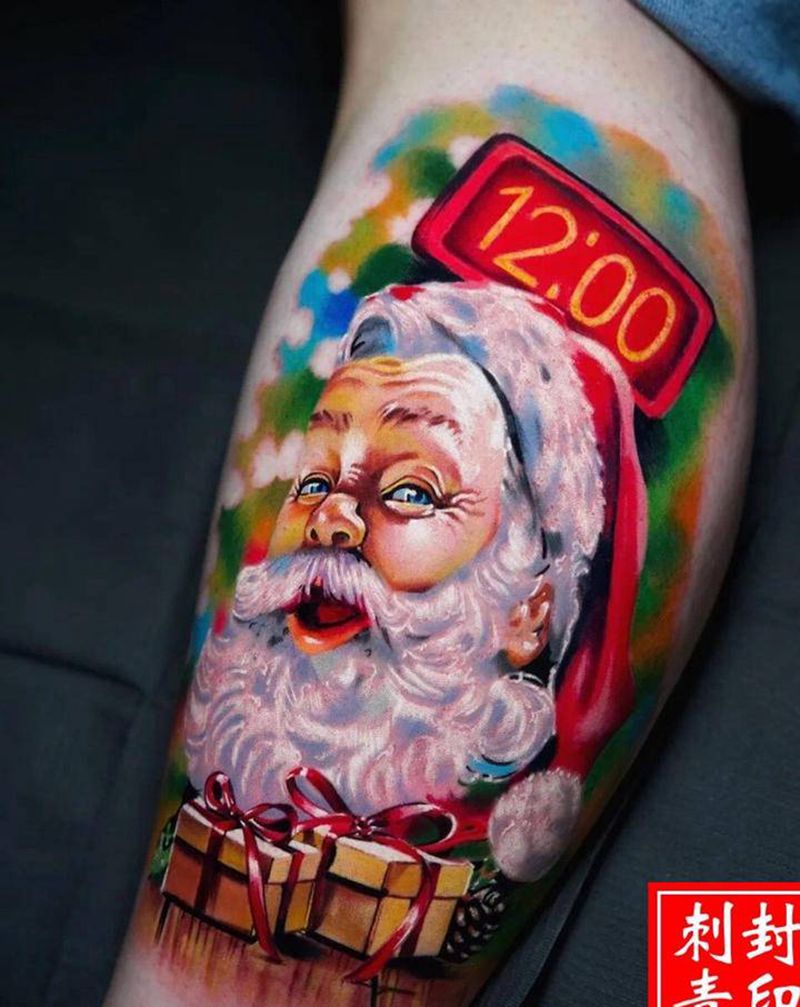 圣诞老人纹身图片_手臂水彩纹身图案