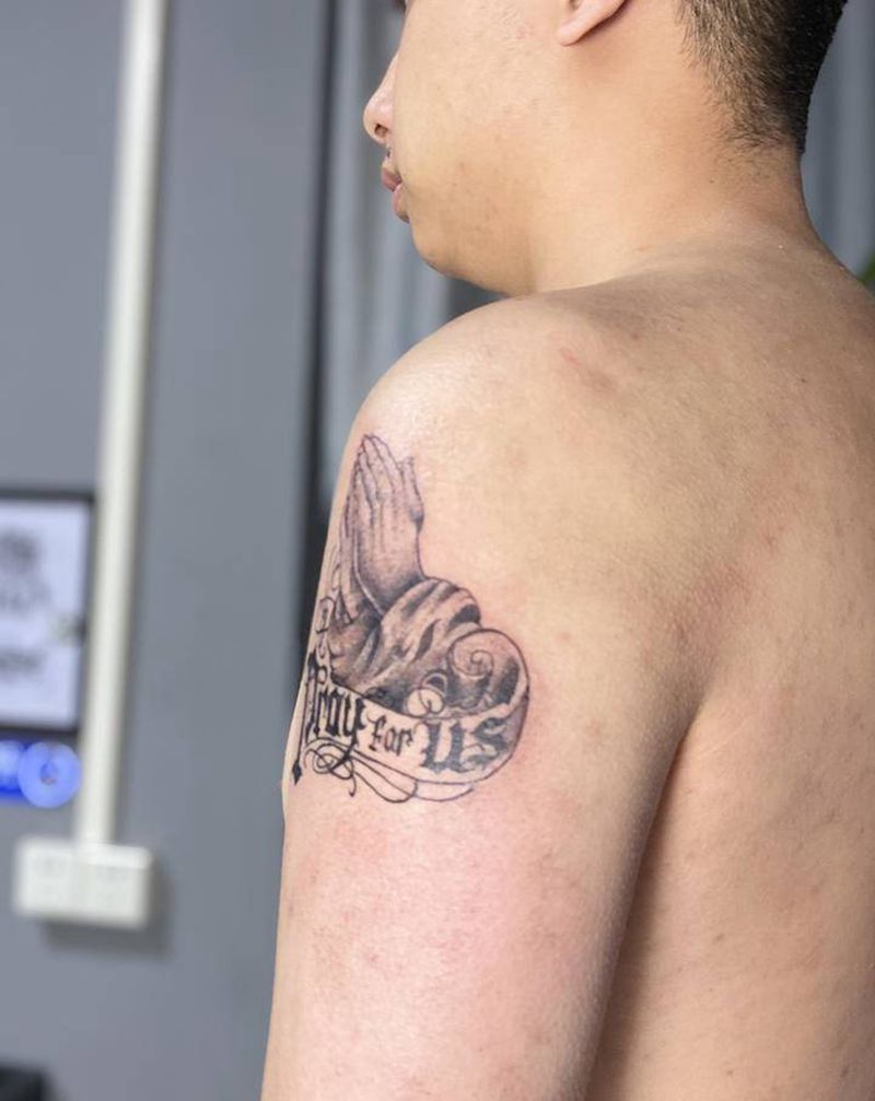 祈祷之手.纹身图片_手臂纹身图案