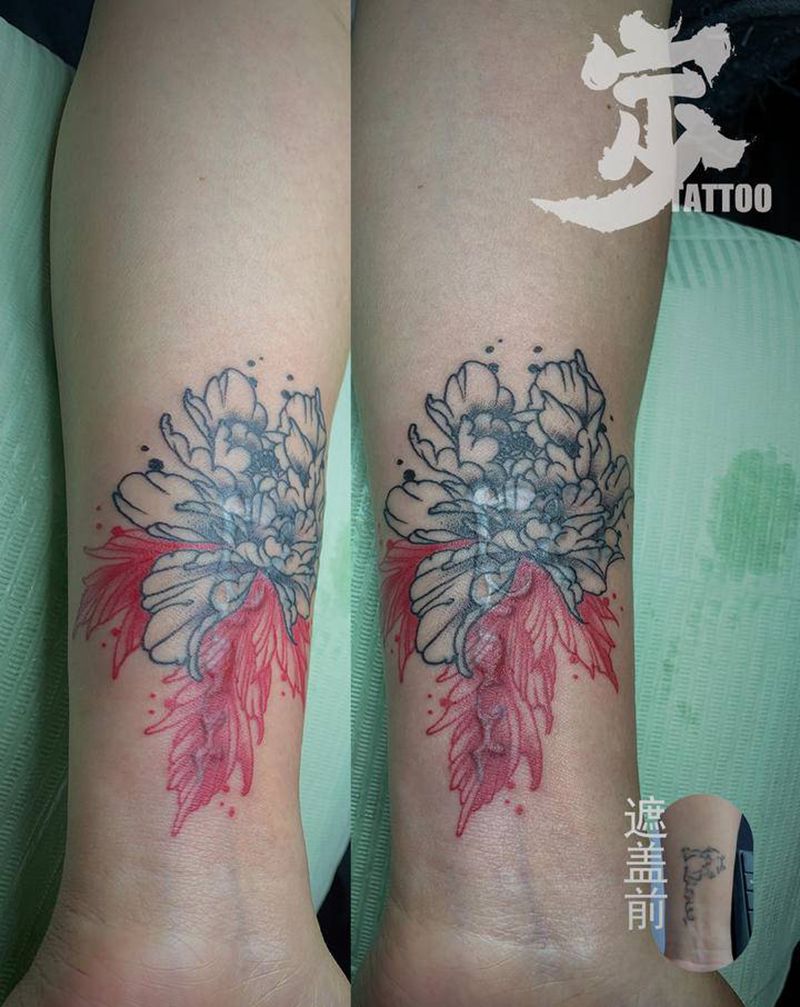 暴力遮盖+素花纹身图片_手臂点刺New School纹身图案