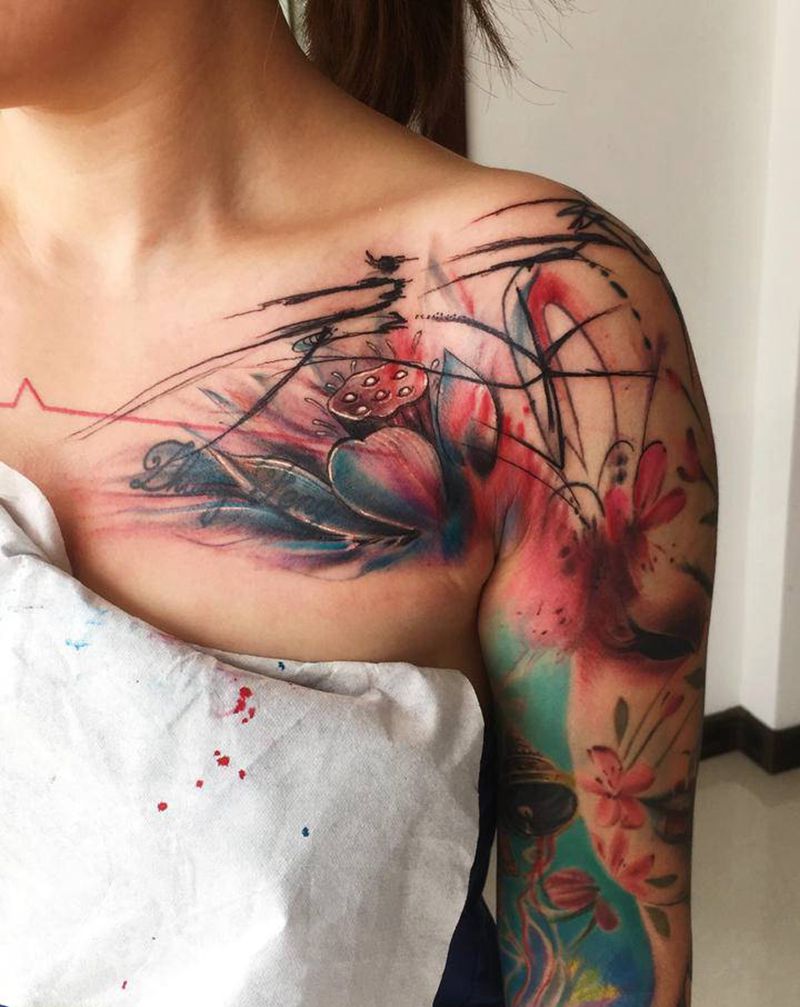 老顾客新添加纹身图片_肩部纹身图案