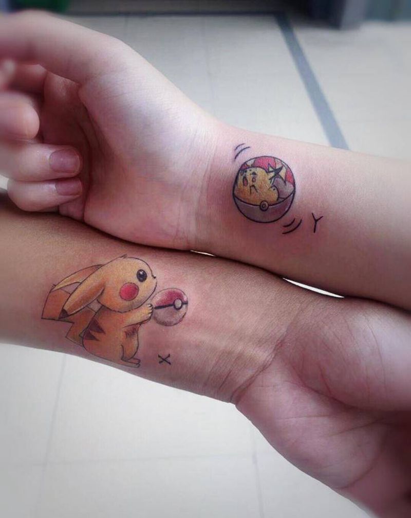 皮卡丘纹身图片_手臂纹身图案