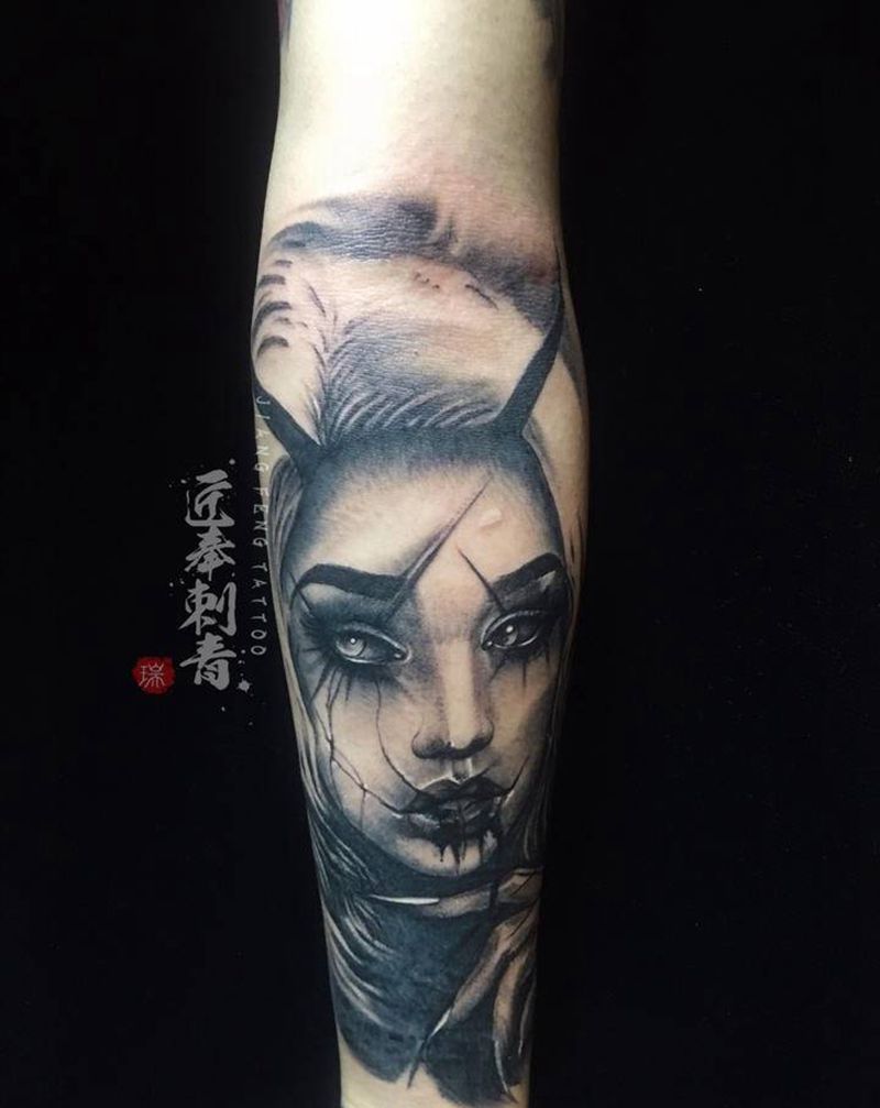 暗黑风遮盖纹身图片_手臂欧美写实纹身图案