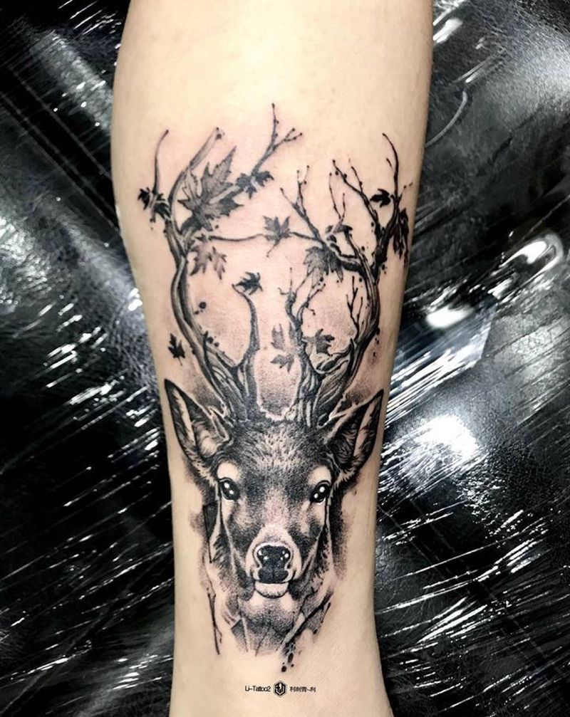 鹿纹身图片_腿部纹身图案