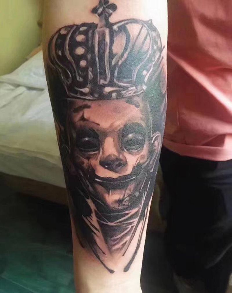 小丑纹身图片_手臂纹身图案