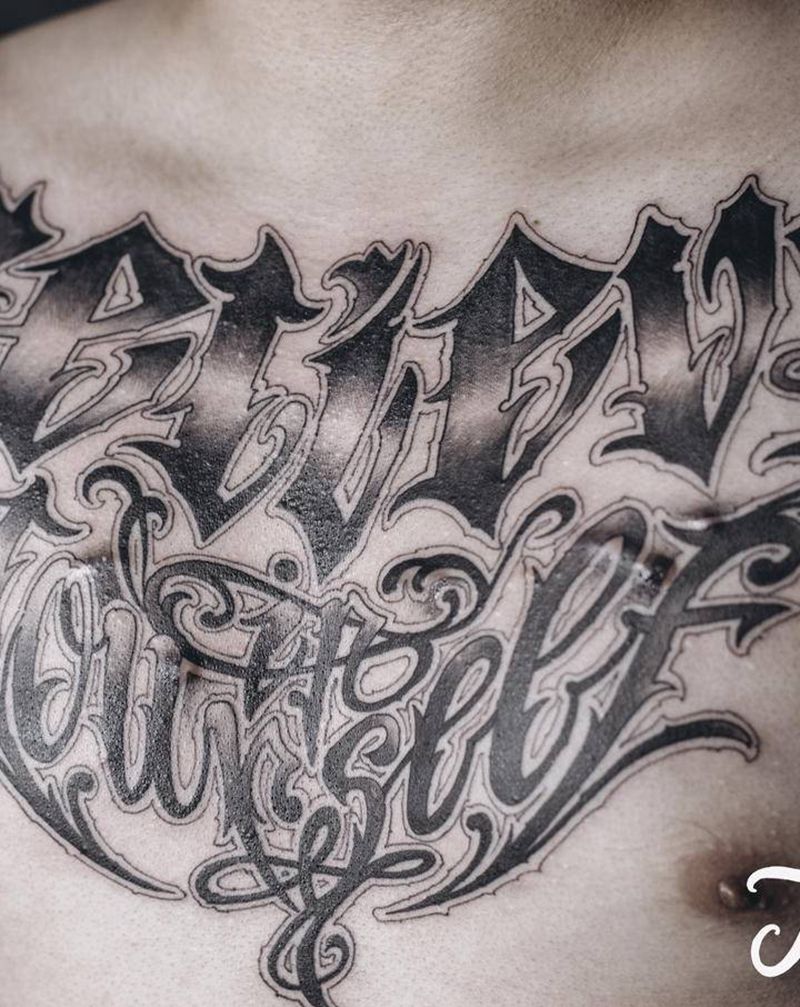 花体字纹身图片_胸部花体字纹身图案
