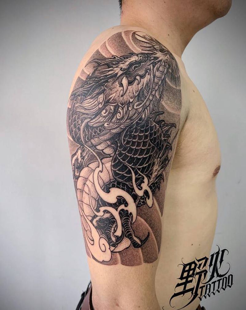 游龙纹身图片_手臂新传统龙纹身图案