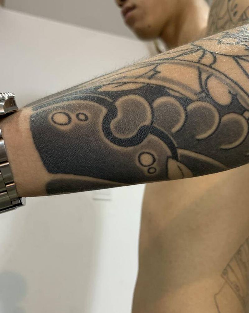 花臂纹身图片_手部老传统纹身图案