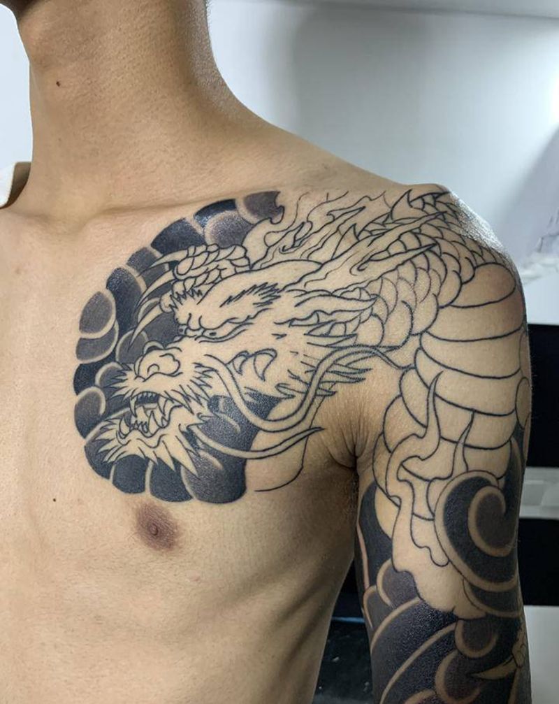 龙纹身图片_臀部老传统纹身图案